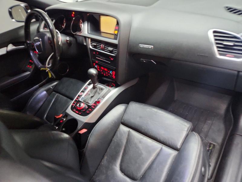 60175136 :رقم المزاد ، WAUVGAFH5BN021675 vin ، 2011 Audi S5 مزاد بيع