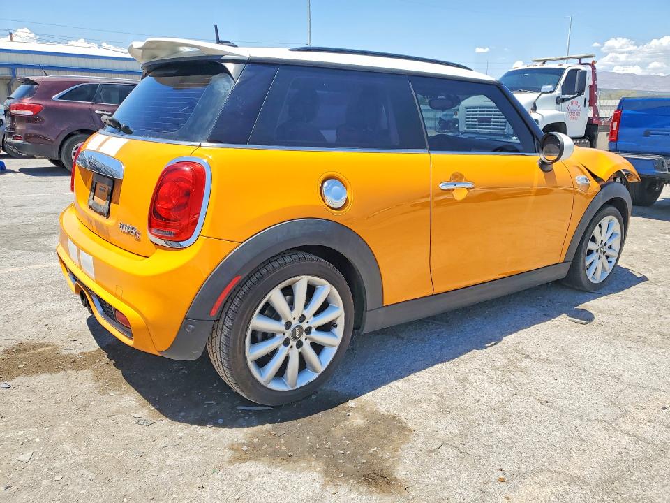 Продаж на аукціоні авто 2017 Mini Cooper, vin: WMWXP7C33H2A46379, номер лоту: 60528736