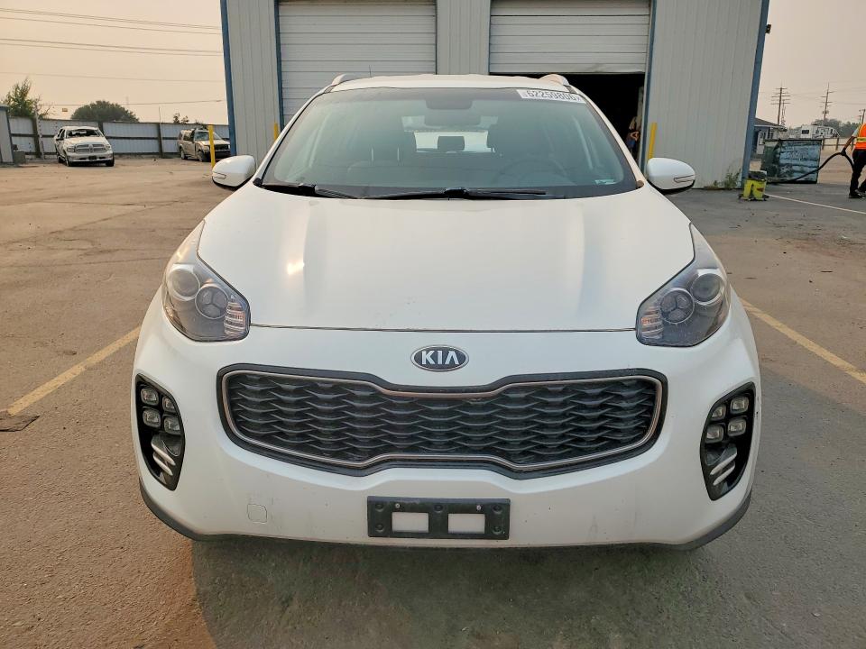 62259806 :رقم المزاد ، KNDPNCACXJ7463041 vin ، 2018 Kia Sportage مزاد بيع