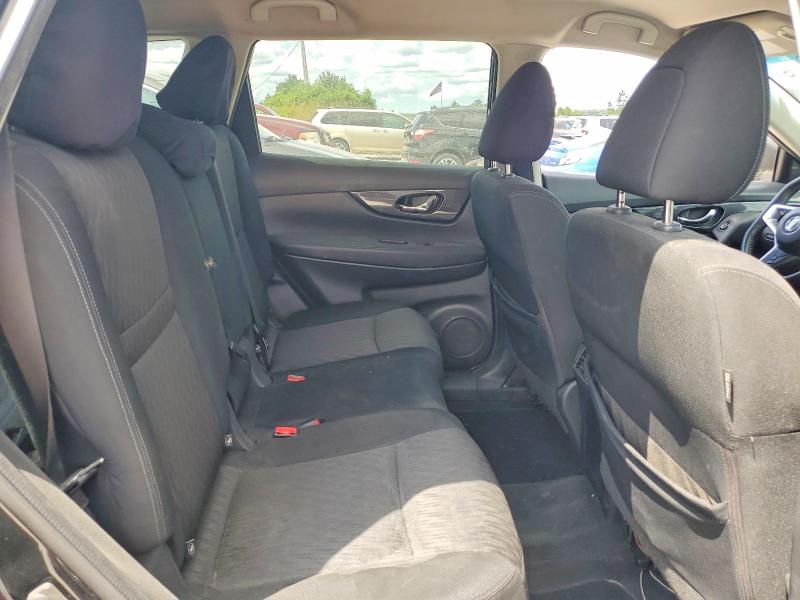 61722366 :رقم المزاد ، KNMAT2MV1HP513578 vin ، 2017 Nissan Rogue مزاد بيع