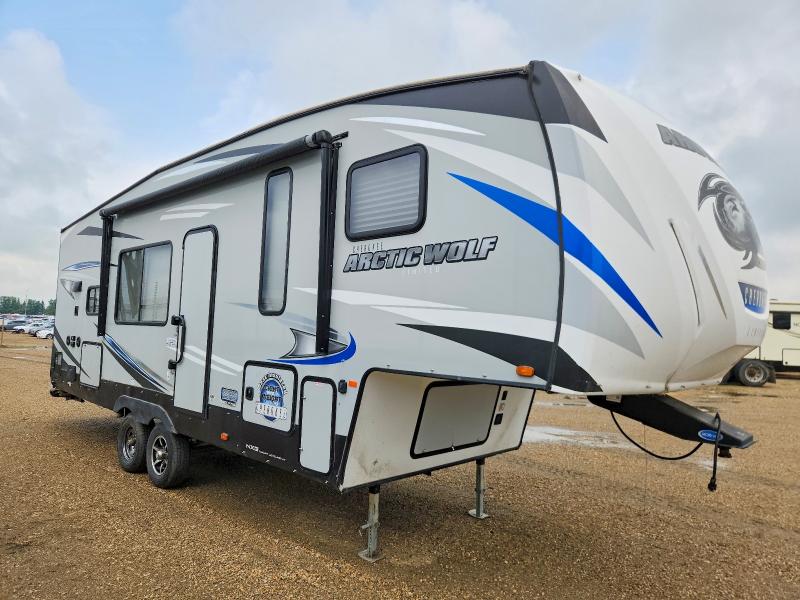 85625985 :رقم المزاد ، 5ZT3CKPB0K2703482 vin ، 2019 Forest River Arcticwolf مزاد بيع