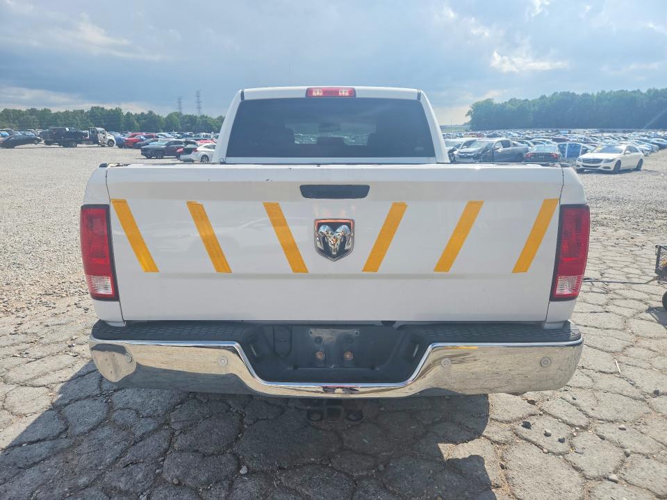 59262916 :رقم المزاد ، 1C6RR6KT3KS555210 vin ، 2019 Ram 1500 Classic مزاد بيع