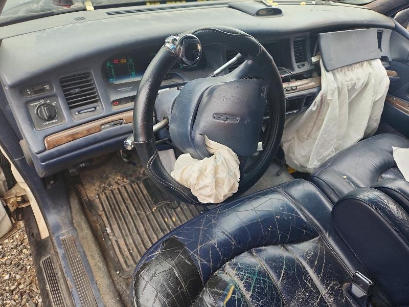 Aukcja sprzedaży 1995 Lincoln Town Car, vin: 1LNLM81W9SY624754, numer aukcji: 62235936