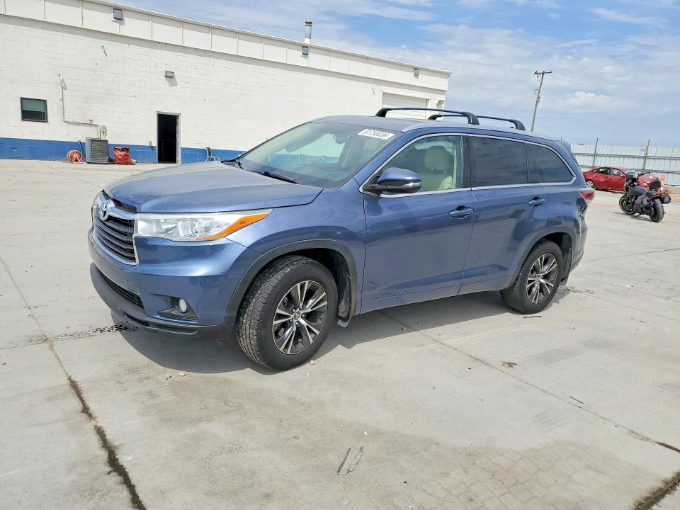 Продаж на аукціоні авто 2016 Toyota Highlander, vin: 5TDJKRFH1GS323867, номер лоту: 61730036