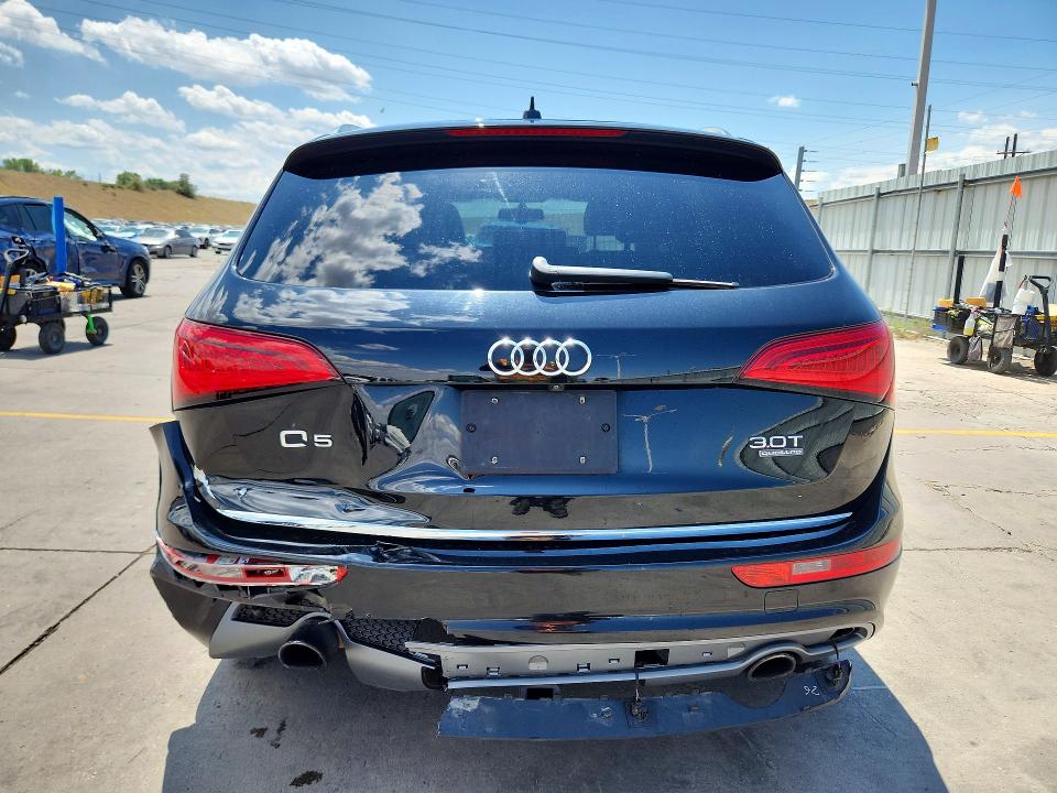 60445356 :رقم المزاد ، WA1D7AFP8HA037840 vin ، 2017 Audi Q5 مزاد بيع