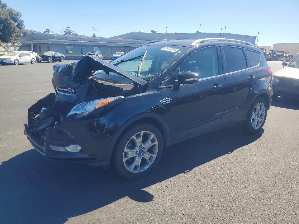 Продажа на аукционе авто 2016 Ford Escape, vin: 1FMCU0J95GUA30219, номер лота: 61413306