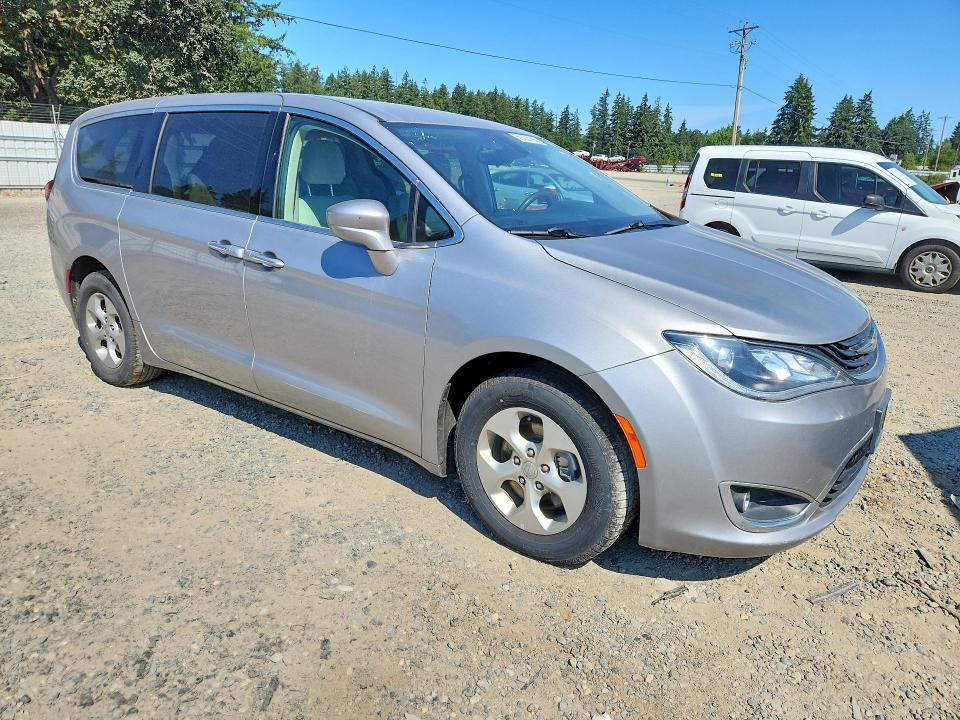 Aukcja sprzedaży 2017 Chrysler Pacifica, vin: 2C4RC1H75HR765082, numer aukcji: 59406166