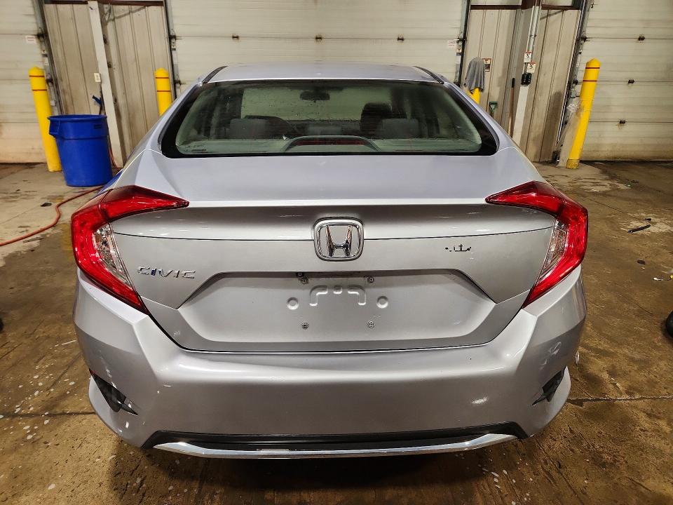 2020 Honda Civic მანქანა იყიდება აუქციონზე, vin: 2HGFC2F61LH513946, აუქციონის ნომერი: 61746236