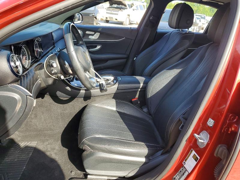 59276076 :رقم المزاد ، WDDZF4KB1HA230699 vin ، 2017 Mercedes-benz E مزاد بيع