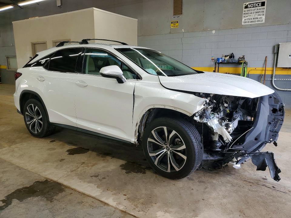 61104136 :رقم المزاد ، 2T2ZZMCAXJC112123 vin ، 2018 Lexus Rx 350 مزاد بيع