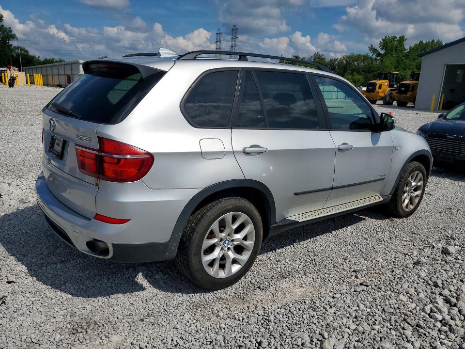 60269566 :رقم المزاد ، 5UXZV4C57BL407675 vin ، 2011 Bmw X5 مزاد بيع