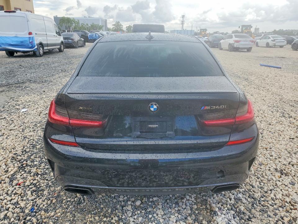 63018746 :رقم المزاد ، 3MW5U9J00N8C54511 vin ، 2022 Bmw M340xi مزاد بيع
