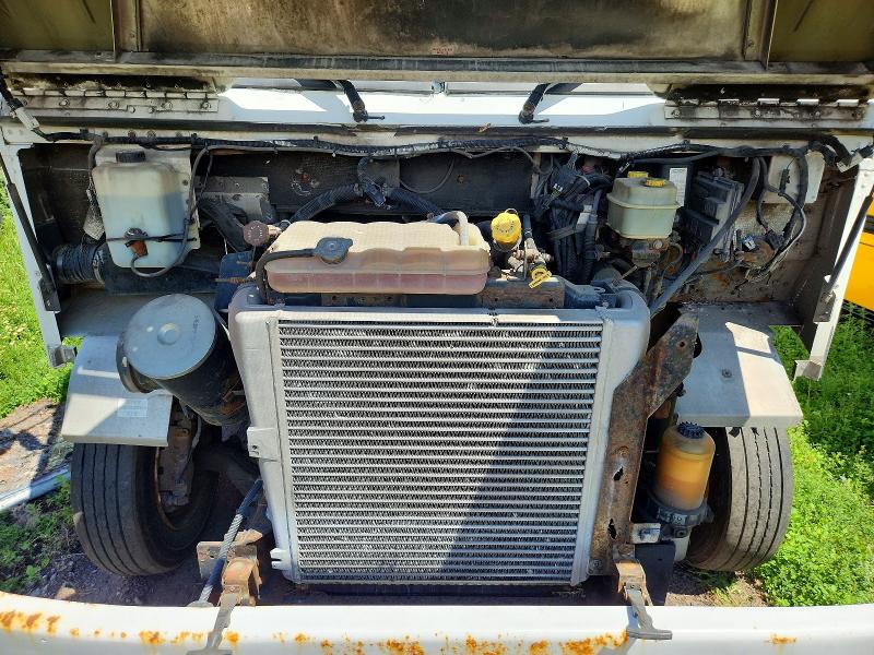 59364296 :رقم المزاد ، 4UZAANBW86CW23420 vin ، 2006 Freightliner Chassis مزاد بيع