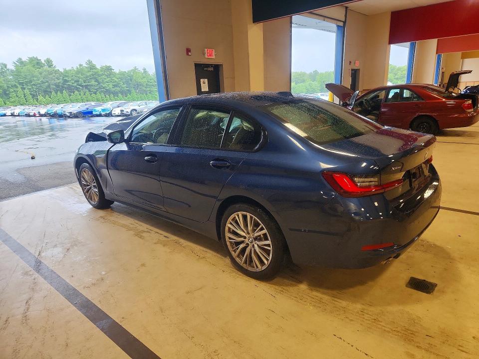 63014906 :رقم المزاد ، 3MW89FF03P8C93702 vin ، 2023 Bmw 330xi مزاد بيع