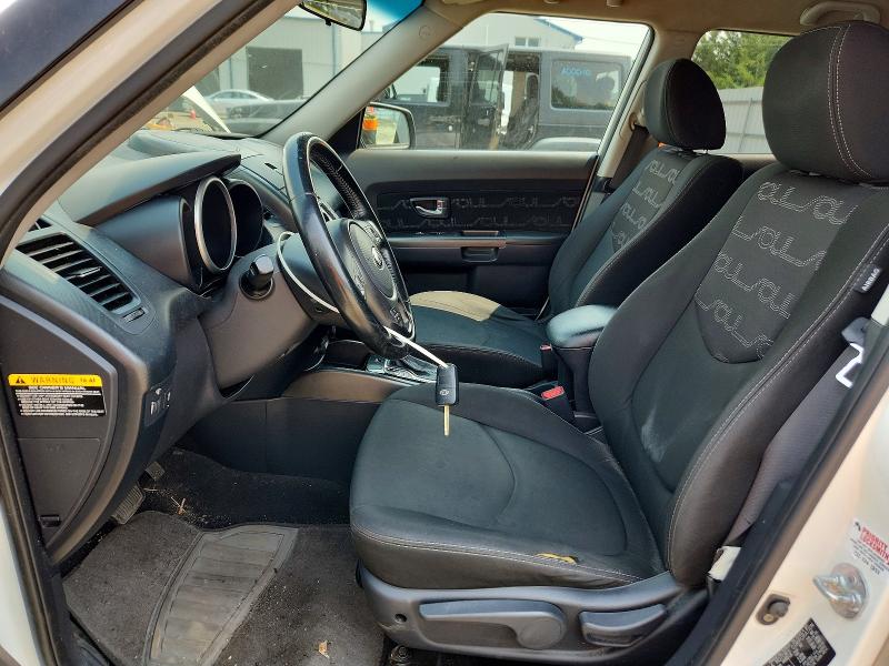 61087476 :رقم المزاد ، KNDJT2A67D7501460 vin ، 2013 Kia Soul مزاد بيع