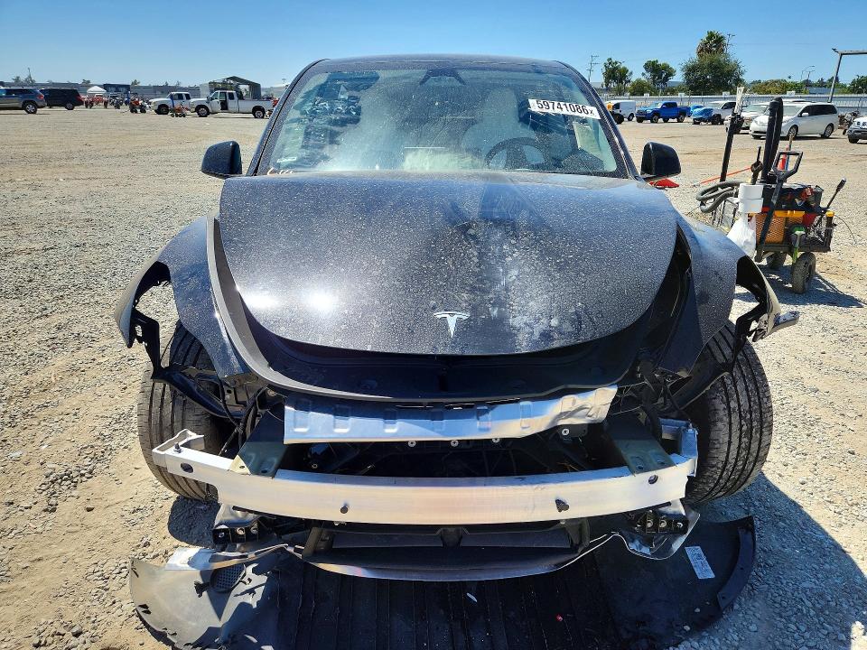 Продажа на аукционе авто 2025 Tesla Model Y, vin: 7SAYGAEEXSF271552, номер лота: 59741086