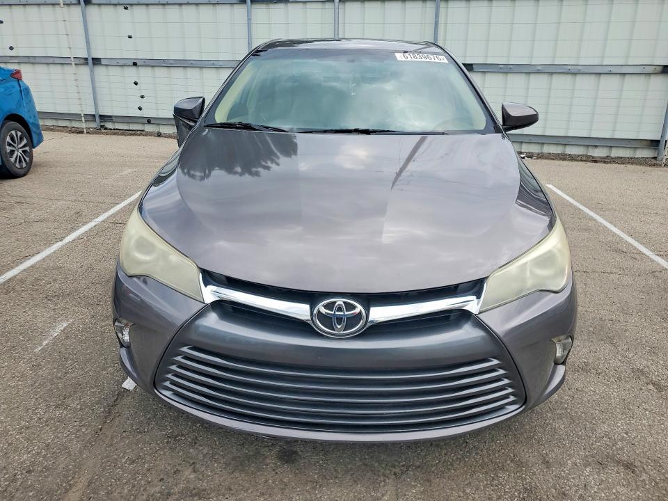 Продаж на аукціоні авто 2015 Toyota Camry, vin: 4T4BF1FK6FR506599, номер лоту: 61839676