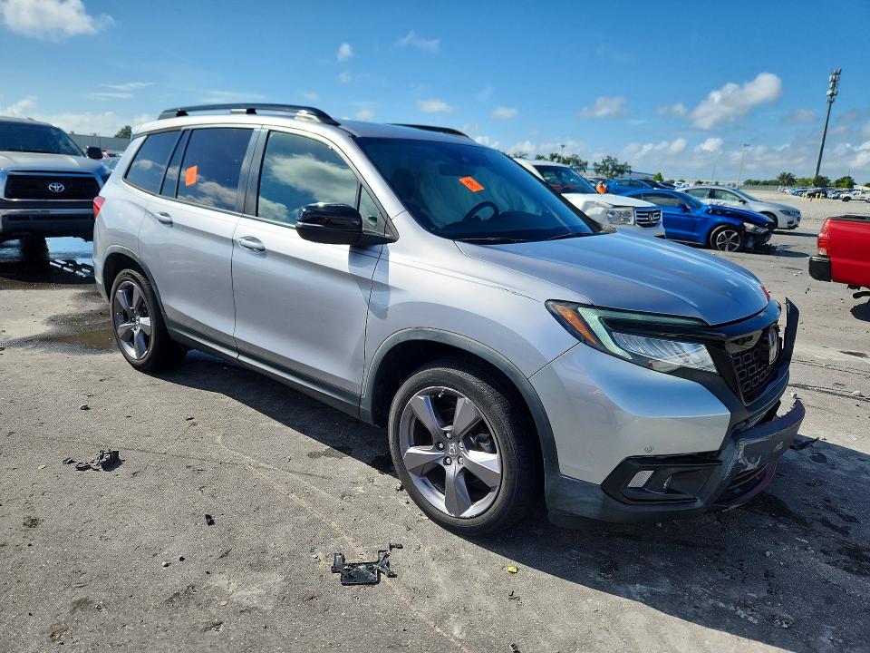 Продажа на аукционе авто 2021 Honda Passport, vin: 5FNYF7H9XMB011950, номер лота: 59590416