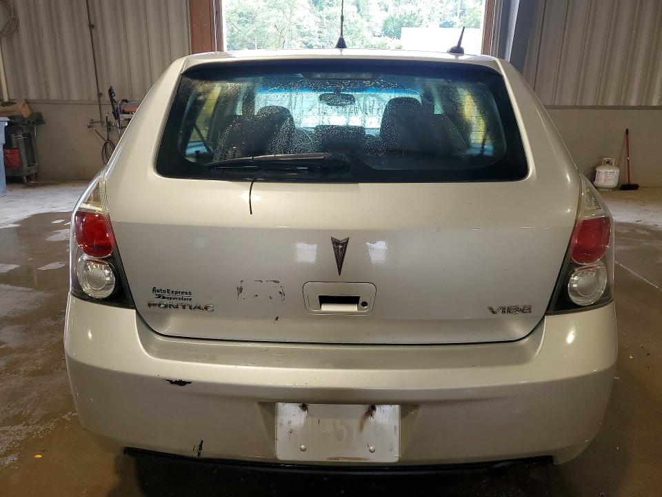2010 Pontiac Vibe მანქანა იყიდება აუქციონზე, vin: 5Y2SP6E09AZ413936, აუქციონის ნომერი: 62857806