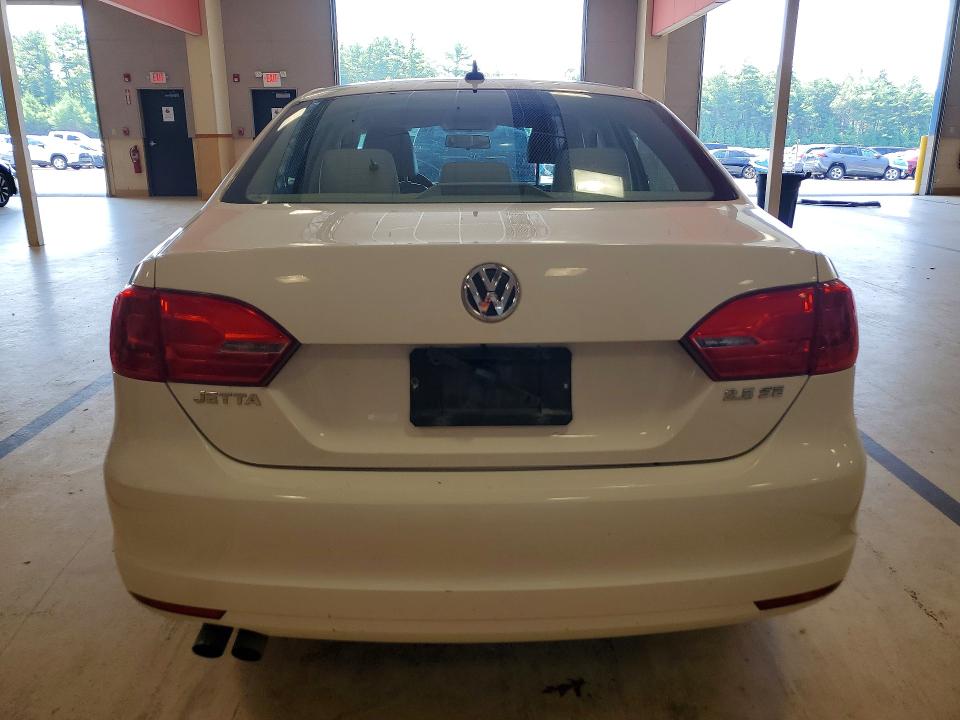 56938166 :رقم المزاد ، 3VWDP7AJ6DM393872 vin ، 2013 Volkswagen Jetta مزاد بيع