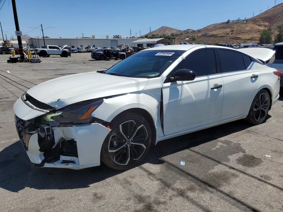 60090546 :رقم المزاد ، 1N4BL4CV6SN346922 vin ، 2025 Nissan Altima مزاد بيع
