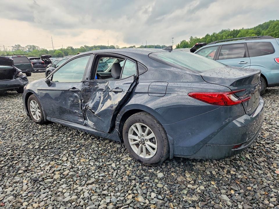Продаж на аукціоні авто 2026 Toyota Camry, vin: 4T1DAACK9TU667997, номер лоту: 62584646