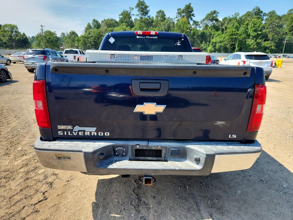 58632756 :رقم المزاد ، 1GCSCREA1AZ180818 vin ، 2010 Chevrolet Silverado مزاد بيع