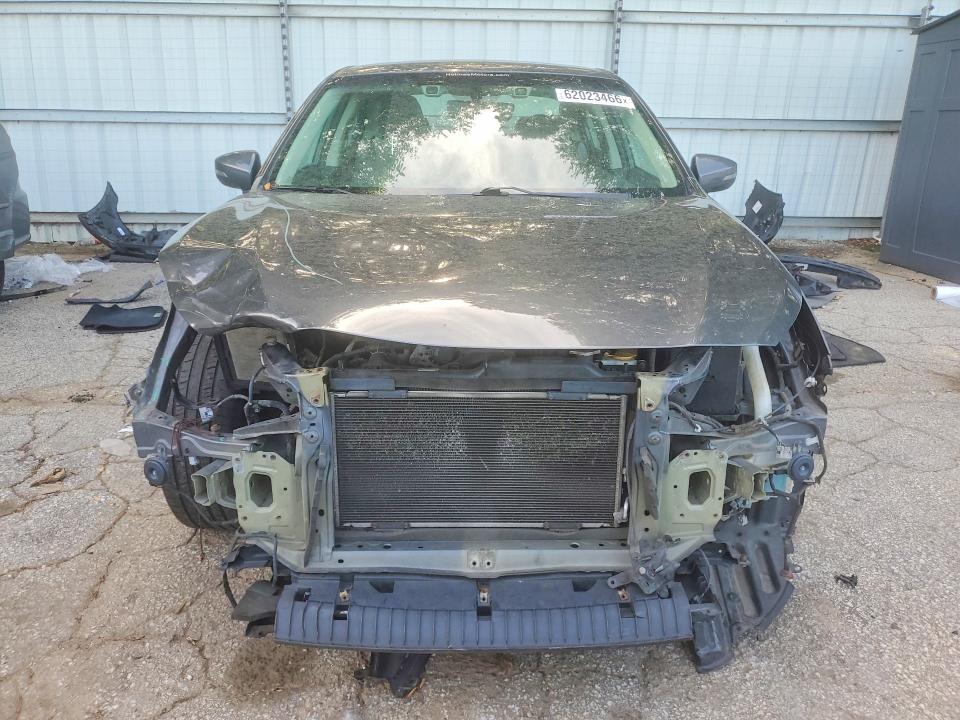62023466 :رقم المزاد ، 4S3BNAF69J3014216 vin ، 2018 Subaru Legacy مزاد بيع