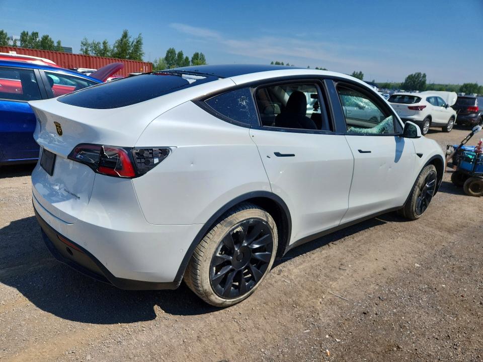 Auction sale of the 2021 Tesla Model Y, vin: 5YJYGDEE0MF139966, lot number: 57299126