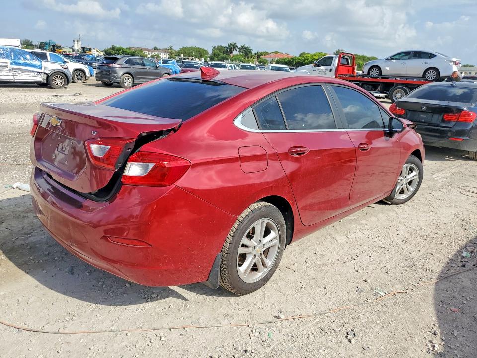 2018 Chevrolet Cruze მანქანა იყიდება აუქციონზე, vin: 1G1BE5SM8J7109525, აუქციონის ნომერი: 61860536