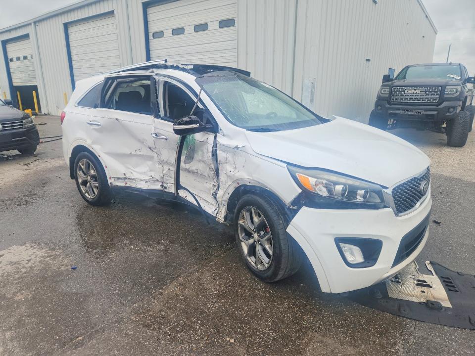 2017 Kia Sorento მანქანა იყიდება აუქციონზე, vin: 5XYPK4A58HG250957, აუქციონის ნომერი: 60928876