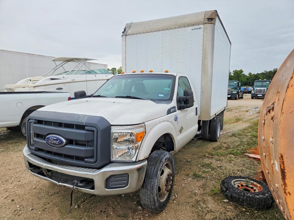 60196426 :رقم المزاد ، 1FDUF5GT3EEA37630 vin ، 2014 Ford F550 مزاد بيع