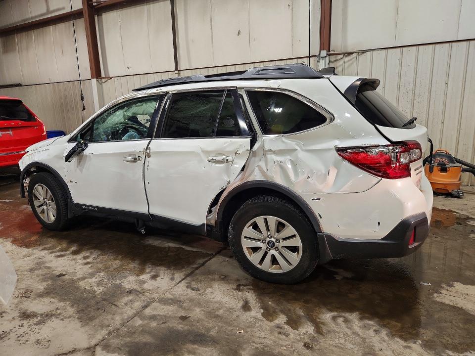 Продажа на аукционе авто 2018 Subaru Outback, vin: 4S4BSACC0J3355146, номер лота: 63245396