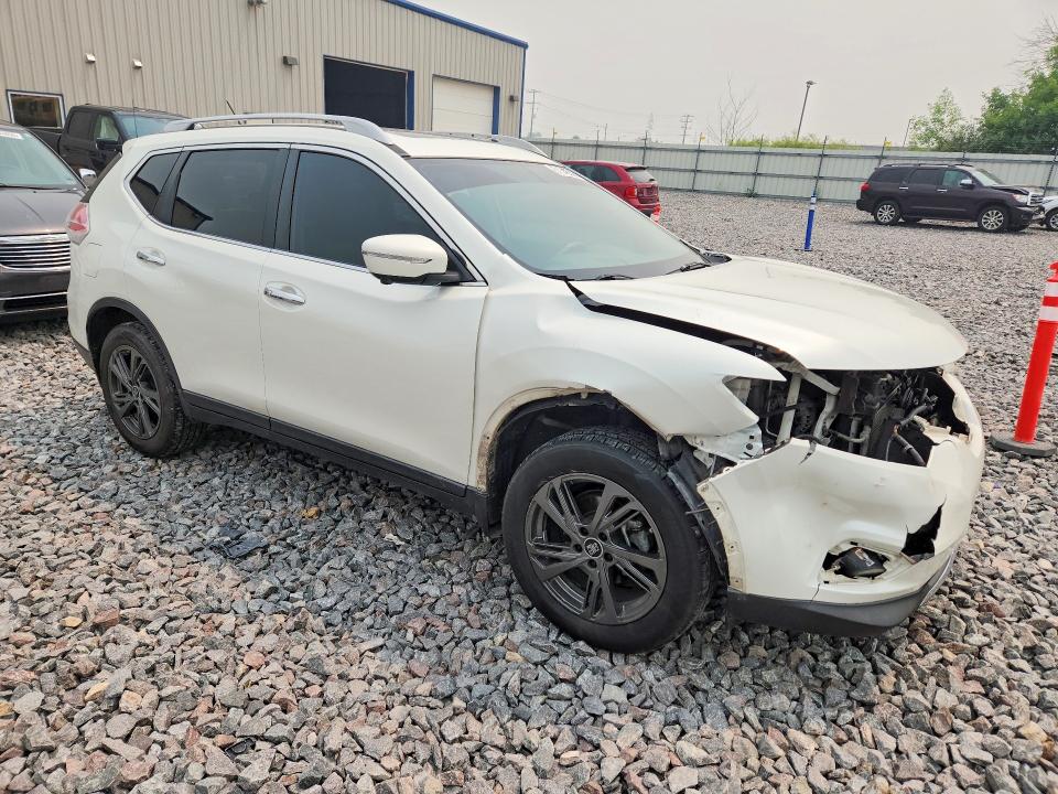 61382596 :رقم المزاد ، 5N1AT2MV7FC860638 vin ، 2015 Nissan Rogue مزاد بيع