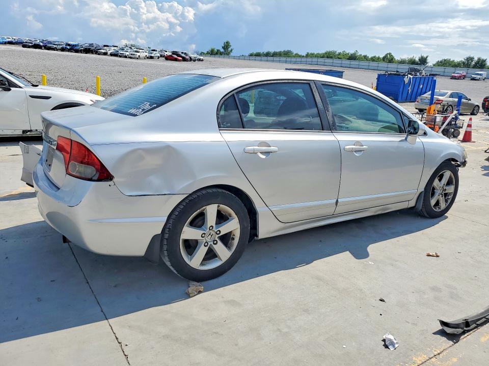 2010 Honda Civic მანქანა იყიდება აუქციონზე, vin: 2HGFA1F52AH327286, აუქციონის ნომერი: 60832046