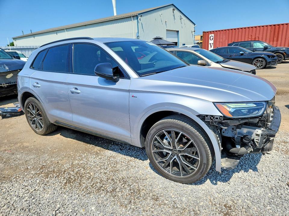 60766586 :رقم المزاد ، WA1EAAFY6N2118484 vin ، 2022 Audi Q5 مزاد بيع