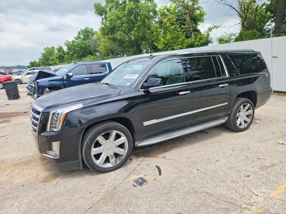 60680596 :رقم المزاد ، 1GYS3HKJ0FR250700 vin ، 2021 Cadillac Escalade مزاد بيع