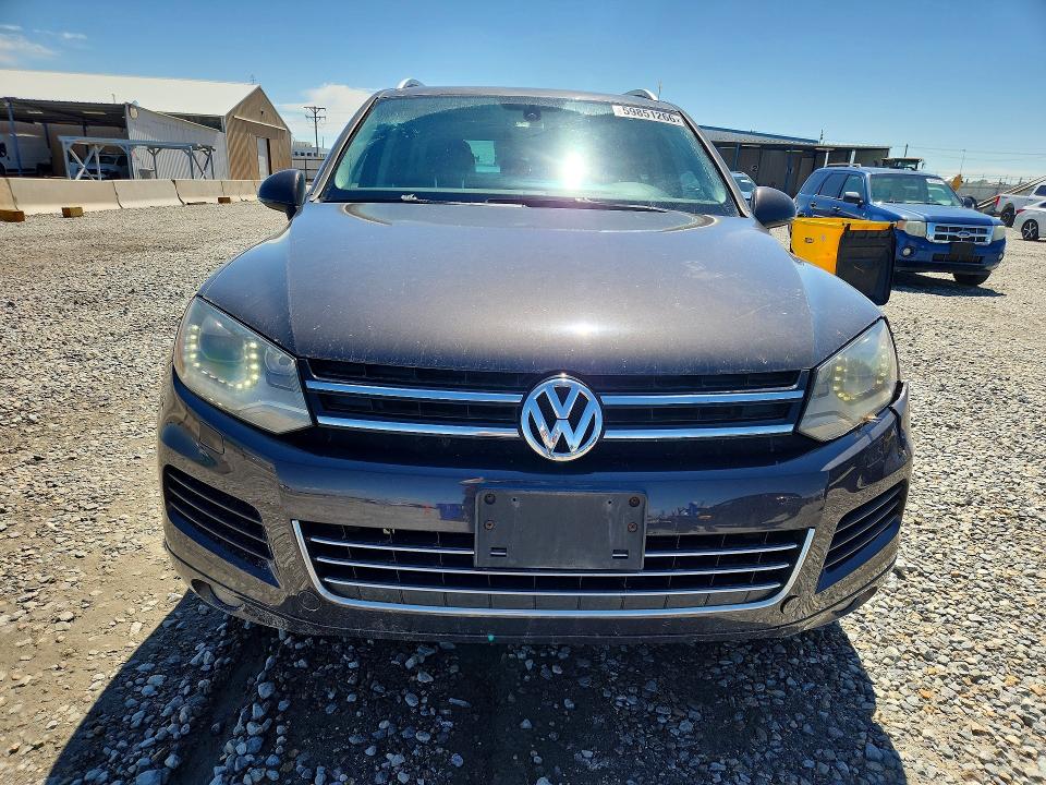 Продажа на аукционе авто 2011 Volkswagen Touareg, vin: WVGFK9BP0BD003295, номер лота: 59851266