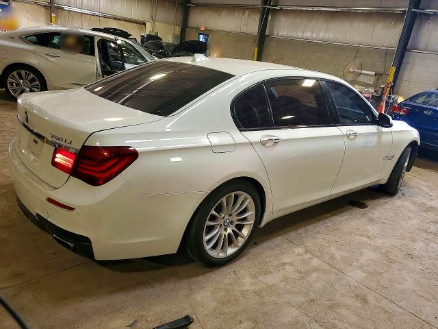 61902046 :رقم المزاد ، WBAYE8C56ED780500 vin ، 2014 Bmw 750 مزاد بيع