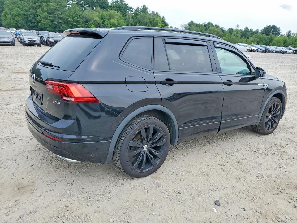 61302536 :رقم المزاد ، 3VV2B7AX7LM181429 vin ، 2020 Volkswagen Tiguan مزاد بيع