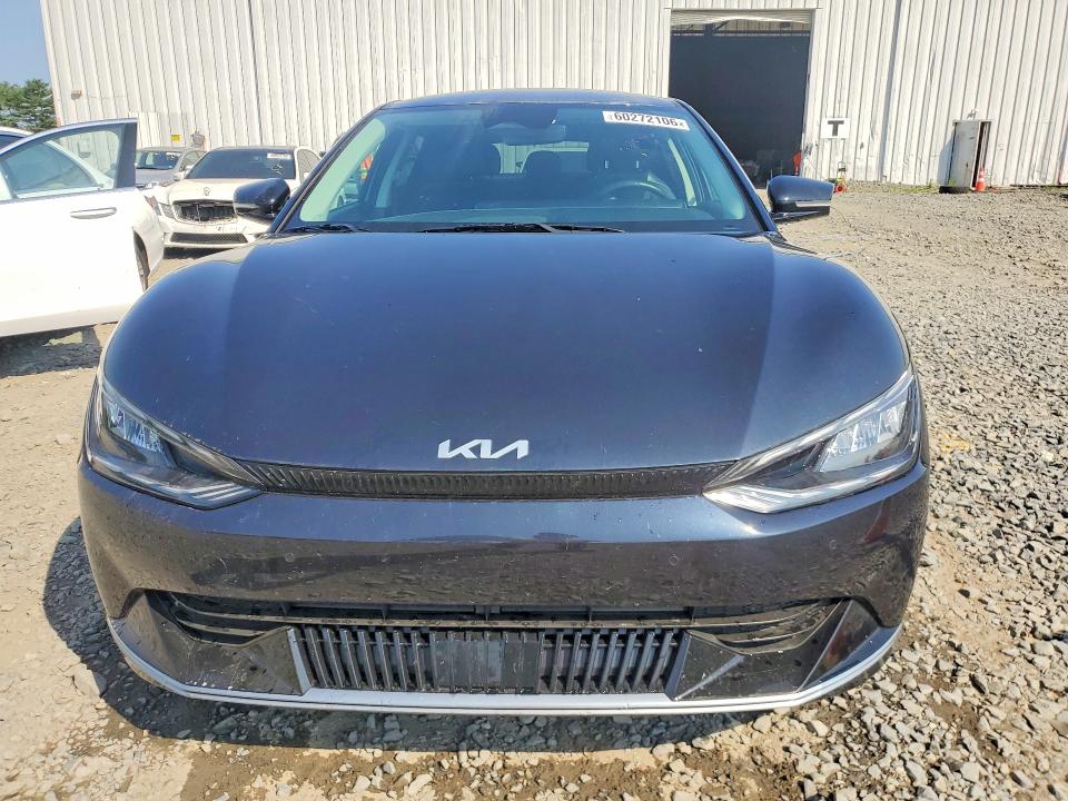 2024 Kia Ev6 მანქანა იყიდება აუქციონზე, vin: KNDC3DLC7R5164184, აუქციონის ნომერი: 60272106