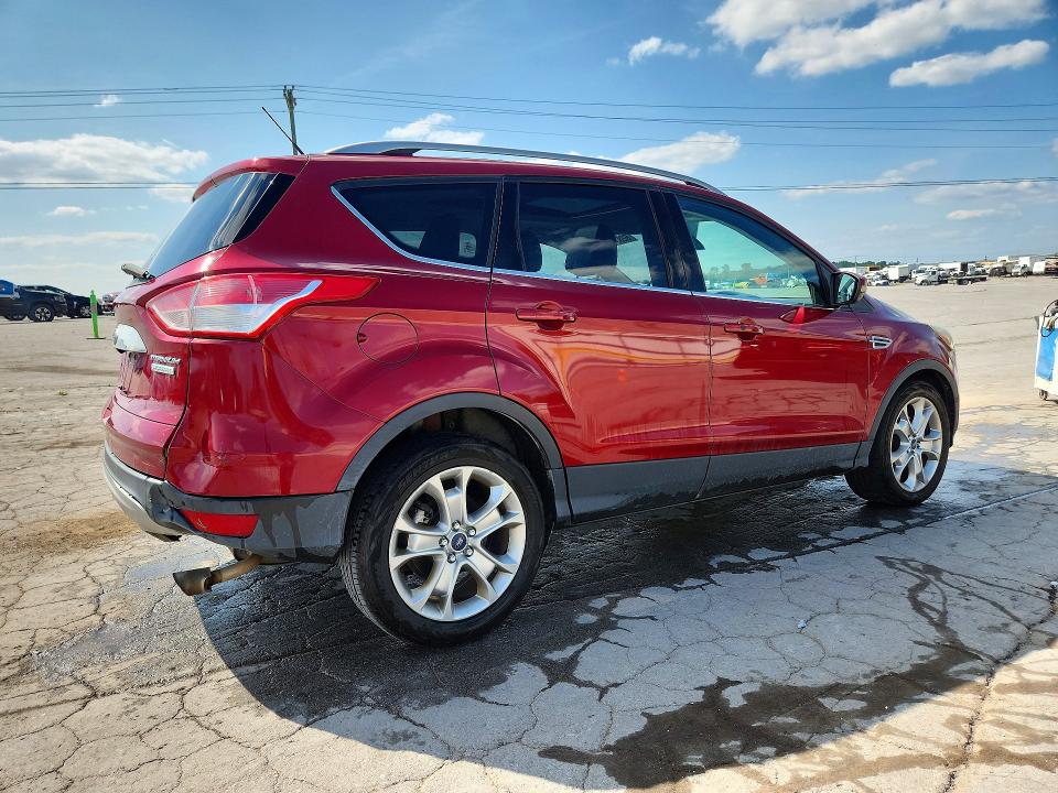 Продаж на аукціоні авто 2015 Ford Escape, vin: 1FMCU0J98FUB70893, номер лоту: 62837776