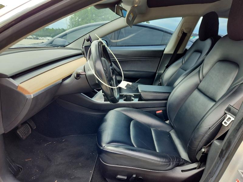 62107996 :رقم المزاد ، 5YJ3E1EA8JF017850 vin ، 2018 Tesla Model 3 مزاد بيع