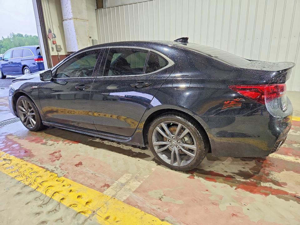 63036526 :رقم المزاد ، 19UUB3F62LA000042 vin ، 2020 Acura Tlx مزاد بيع