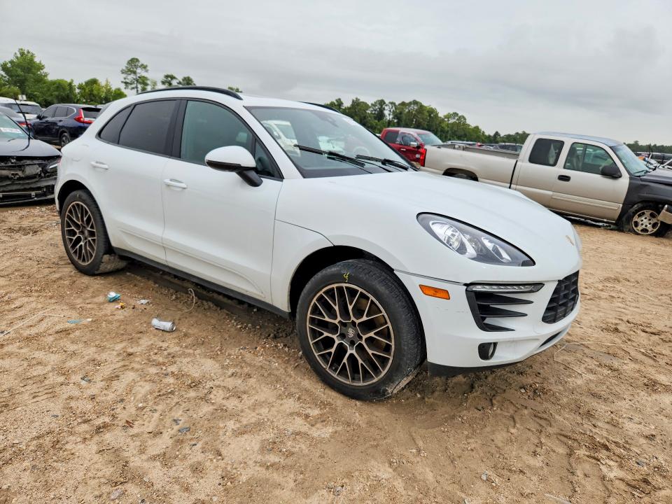 61133136 :رقم المزاد ، WP1AA2A51JLB02980 vin ، 2018 Porsche Macan مزاد بيع