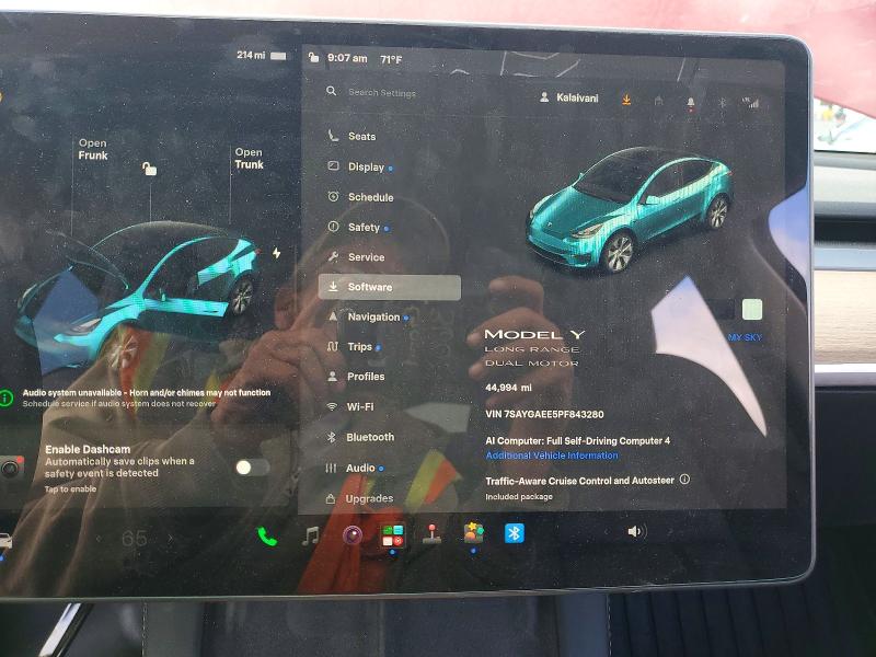 61985866 :رقم المزاد ، 7SAYGAEE5PF843280 vin ، 2023 Tesla Model Y مزاد بيع