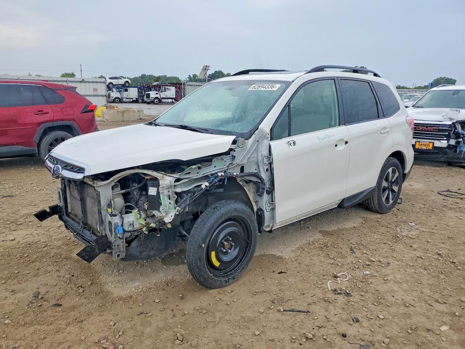 2017 Subaru Forester მანქანა იყიდება აუქციონზე, vin: JF2SJAGC6HH546960, აუქციონის ნომერი: 62694336