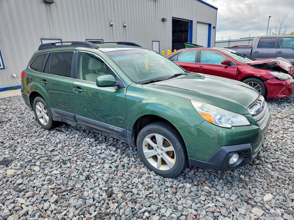 60426656 :رقم المزاد ، 4S4BRCCC1E3246675 vin ، 2014 Subaru Outback مزاد بيع