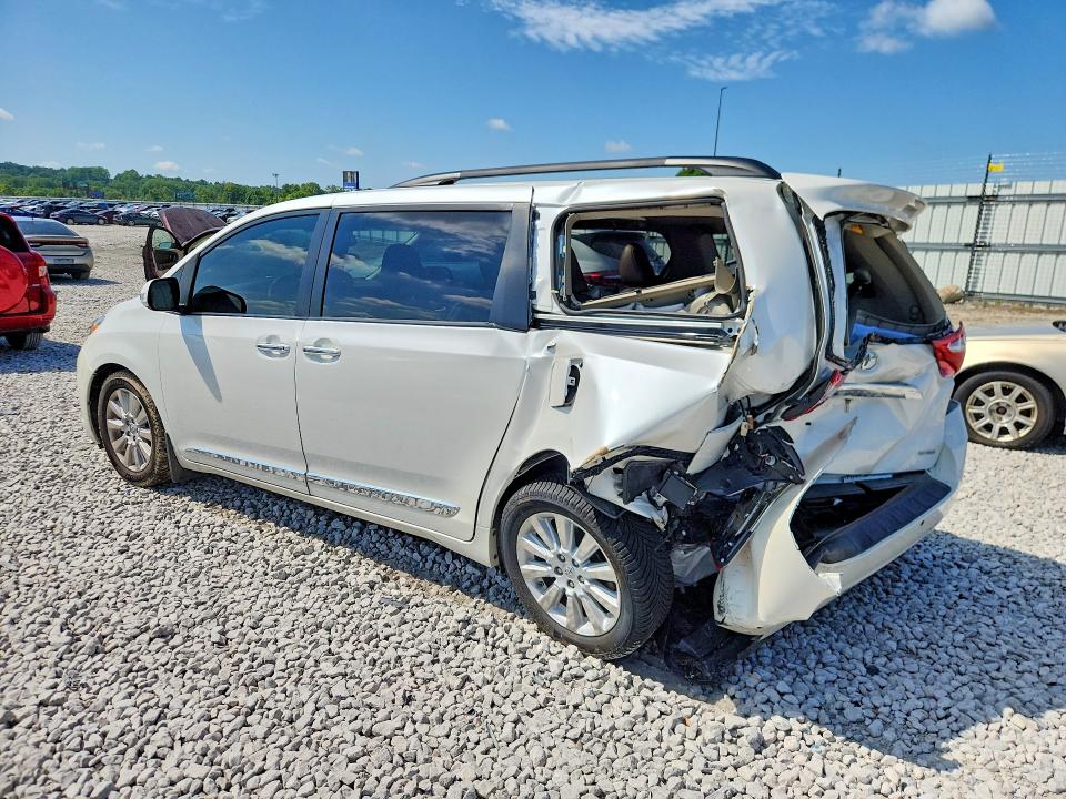 Продажа на аукционе авто 2015 Toyota Sienna, vin: 5TDYK3DC6FS568245, номер лота: 61412026