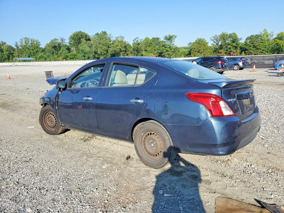 61213396 :رقم المزاد ، 3N1CN7AP7GL802497 vin ، 2016 Nissan Versa مزاد بيع